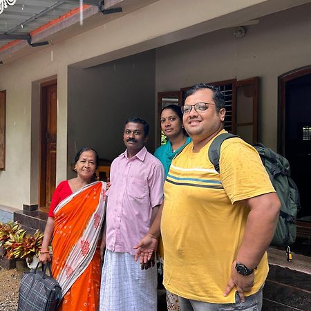 Munroe Vision Panakkattu Homestay Mundrothuruth 外观 照片