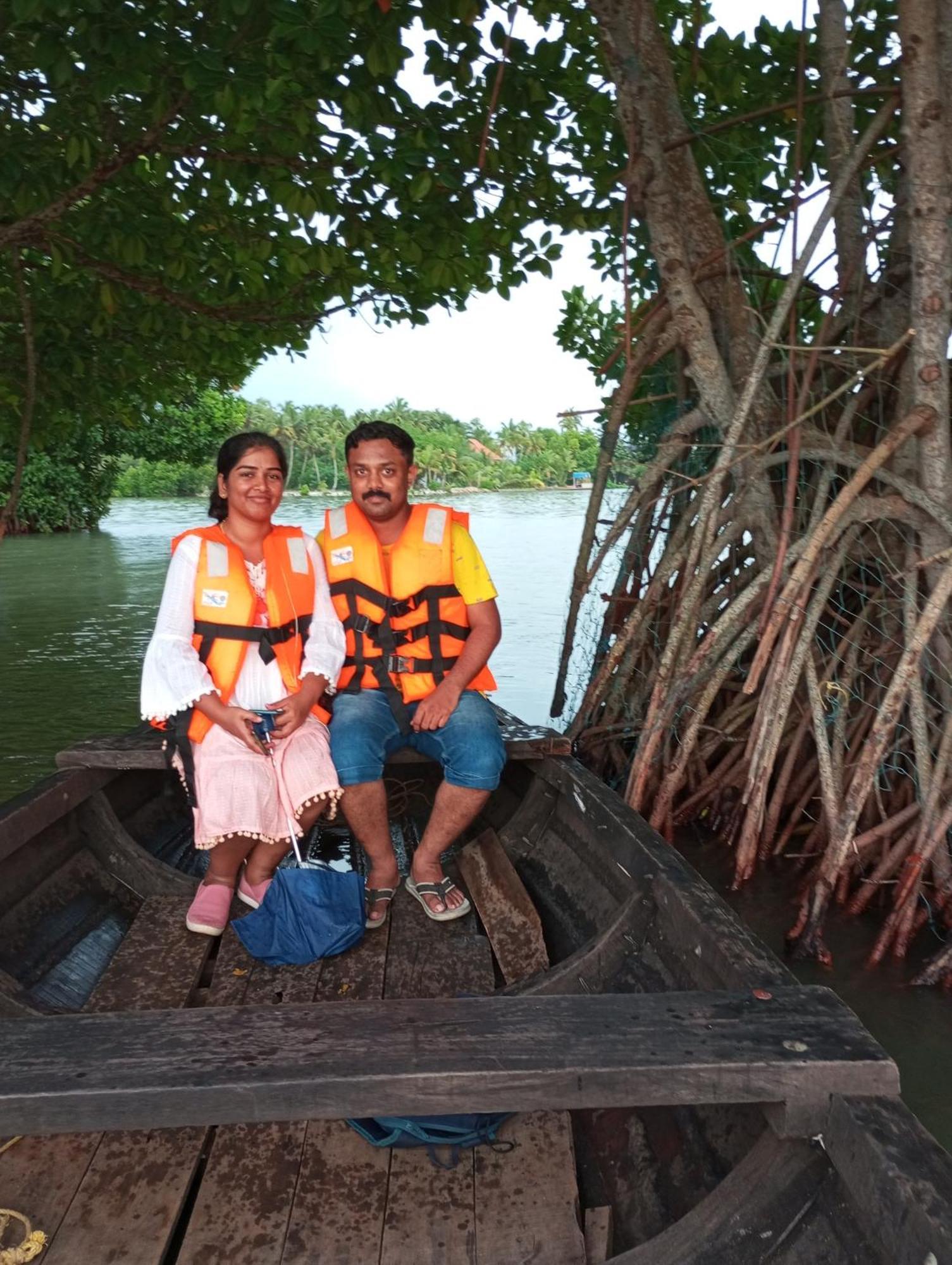 Munroe Vision Panakkattu Homestay Mundrothuruth 外观 照片