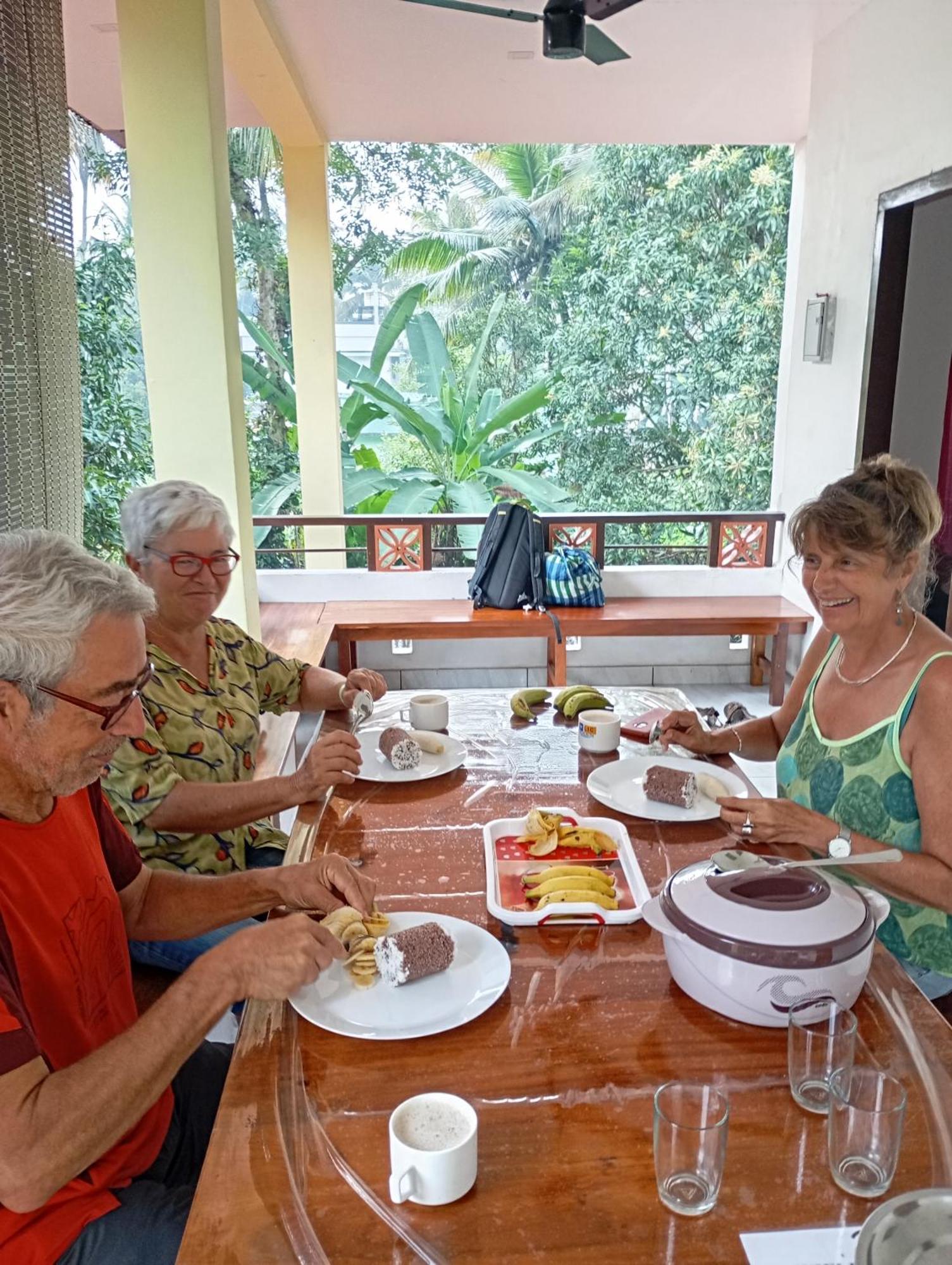 Munroe Vision Panakkattu Homestay Mundrothuruth 外观 照片