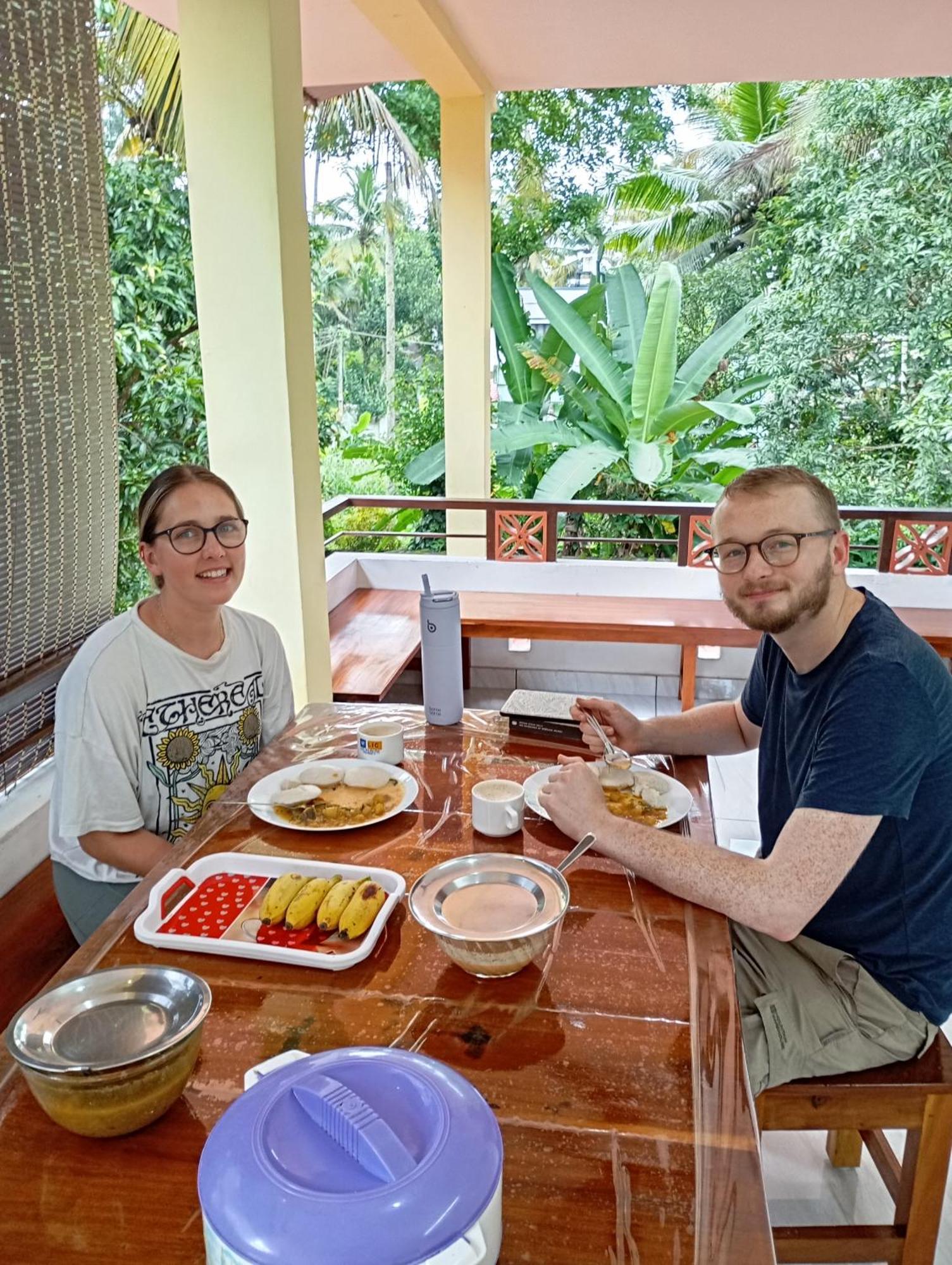 Munroe Vision Panakkattu Homestay Mundrothuruth 外观 照片