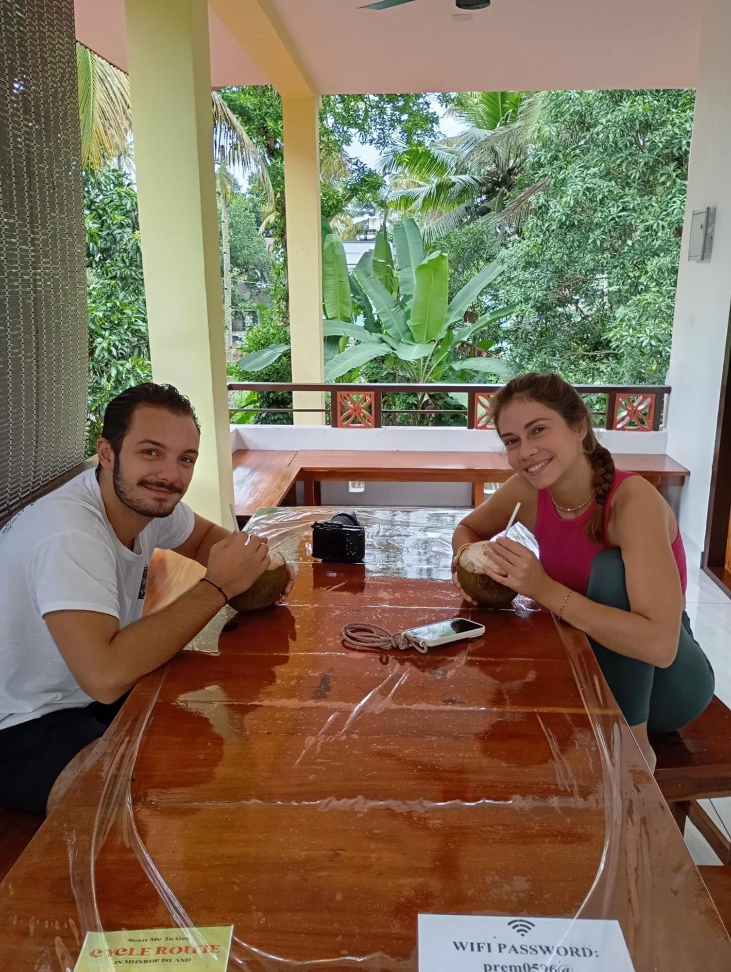 Munroe Vision Panakkattu Homestay Mundrothuruth 外观 照片